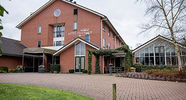 Terras van Fletcher Hotel-Restaurant Heidehof